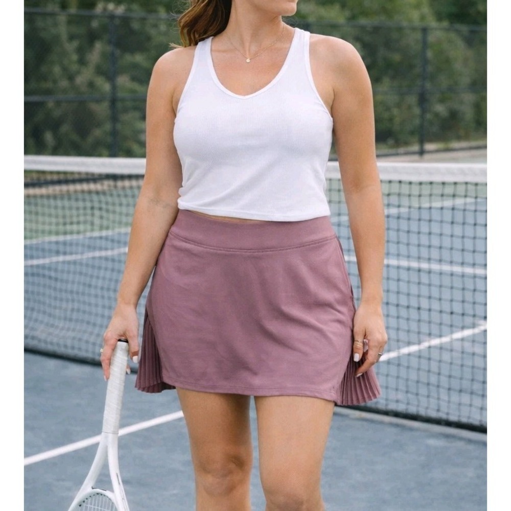 Lululemon Womens Athleisure Luxe Play Off The Pleats Skirt Skort Sz 4 Tennis